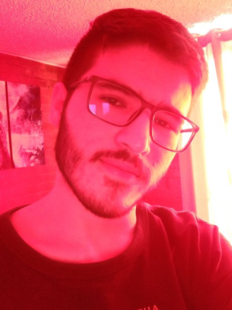 Julian Calderon star nude photos