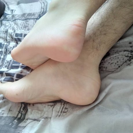 Julian Calderon star sexy pics