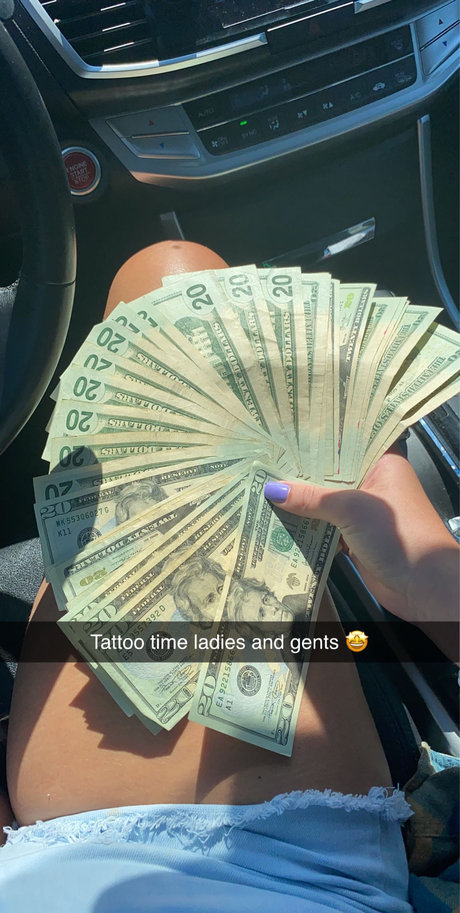 Julia Beniot pornstar sexy img