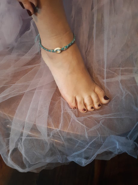 Aubree Mason art actress gallery