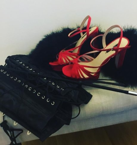 Swedishdeluxe model hot images