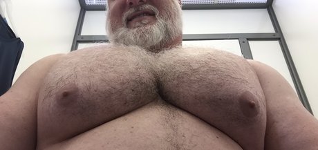 PecDad sex model pic