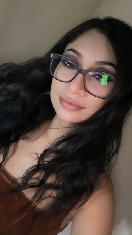 SpicySauceyyy art star galleries