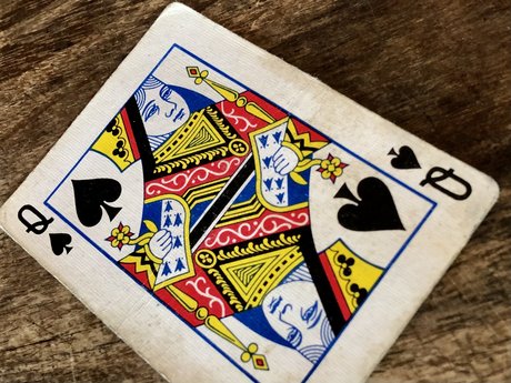 Priestess Aryana top star img