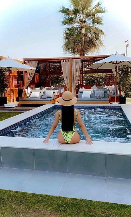 MissAngelinna naked star archive