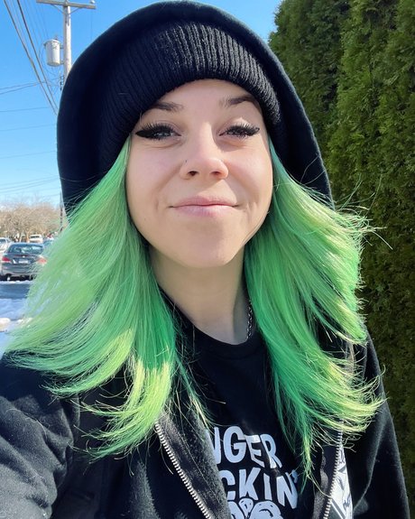 ScumKitty star high quality gallery