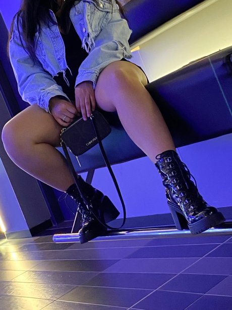 Liliangel porn model archive