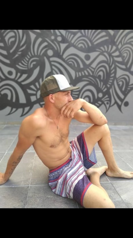 Matias ojelea top model pic