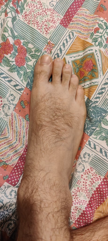 PP Hairy Feet free actress img