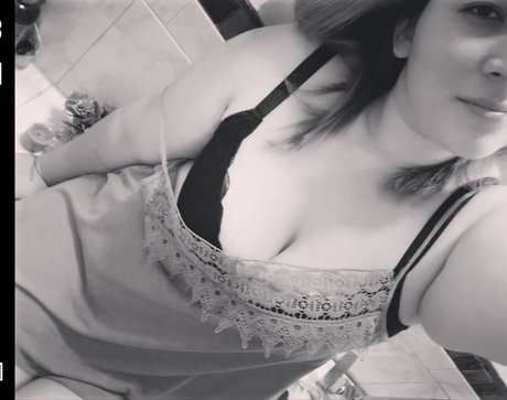 Komii model naked gallery