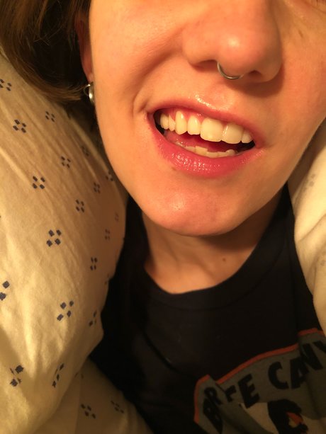 Toothy Emerson star nice pictures