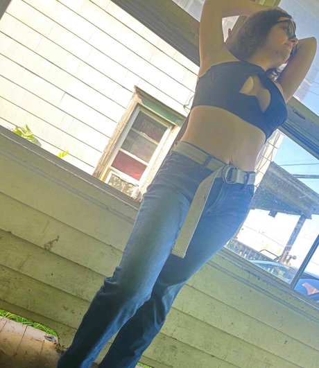 Goddess Quinn star nude galleries