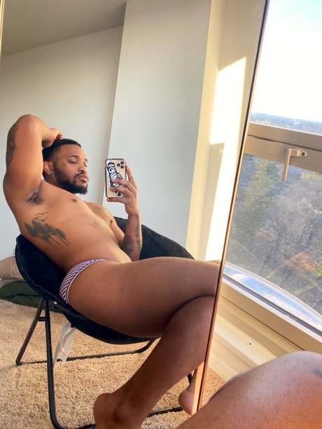 KAYISIAH_ porn star picture