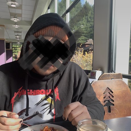 eBlood SiSK nudes actress pic