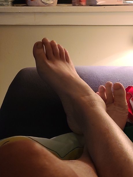 u16915402 pretty actress picture