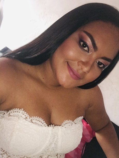 Betsy Rangel nude star gallery