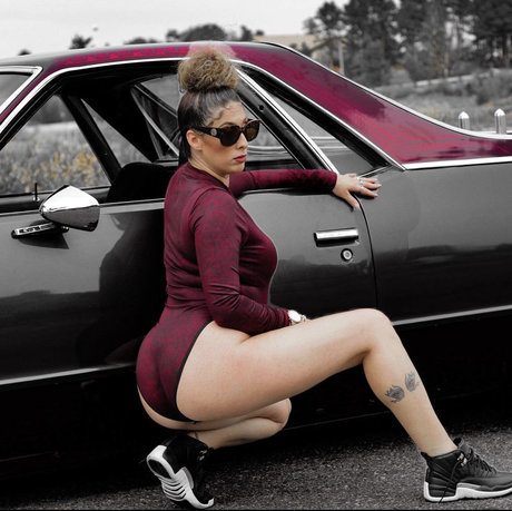 Mandi_ star hot photo