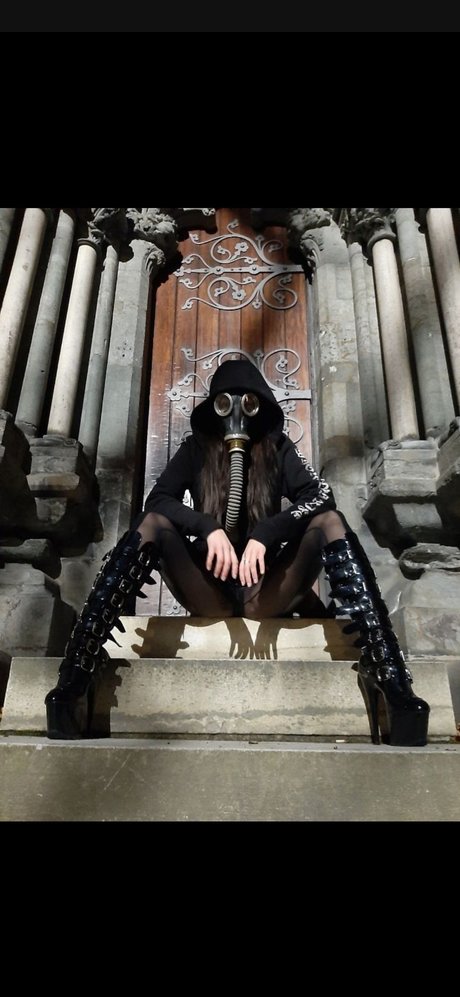 Em amp ampEm erotic actress photos