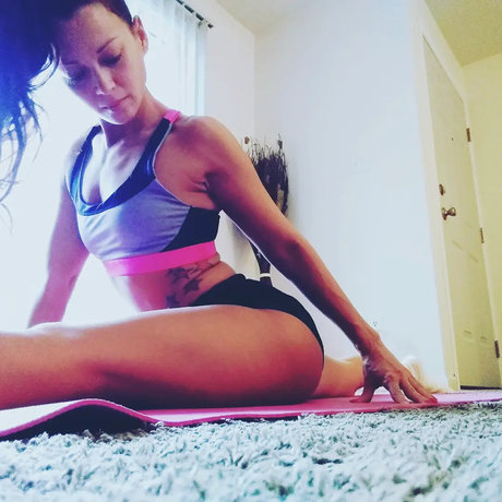 MissAlanna xxx actress images