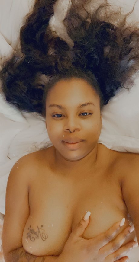 Just Bri star beautiful img