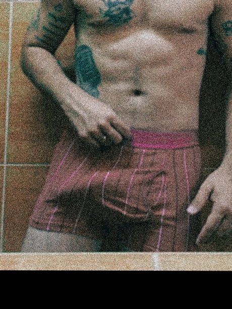 Fresco Fer pretty model photo