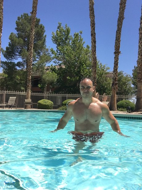 Joe Lazaro star beautiful img