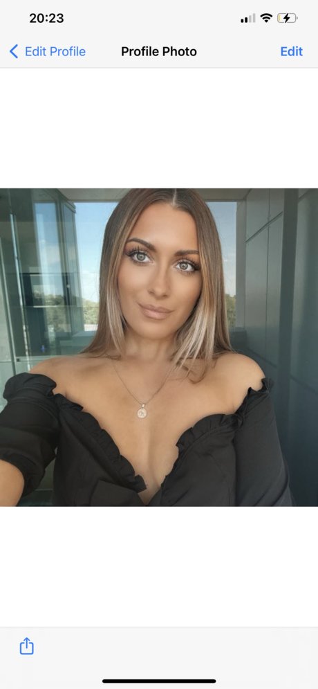 Sadie Ellis star exclusive pics