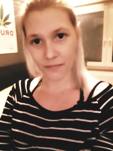 Yassi G tz pretty pornstar photo