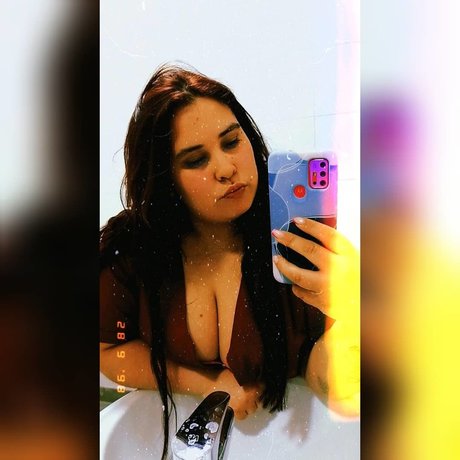 D az Cecilia beautiful actress pics