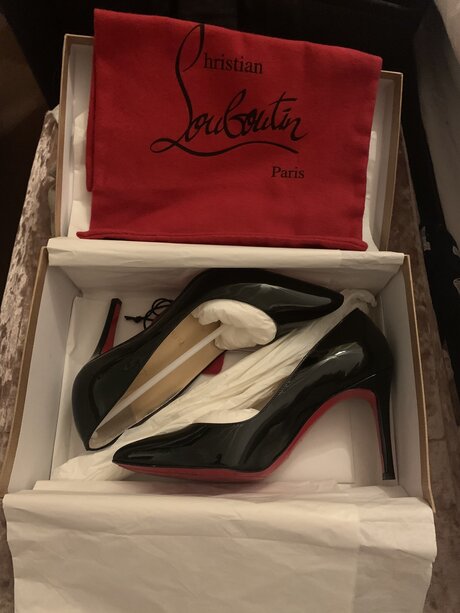 _Olivia Jenkins_ star naked archive