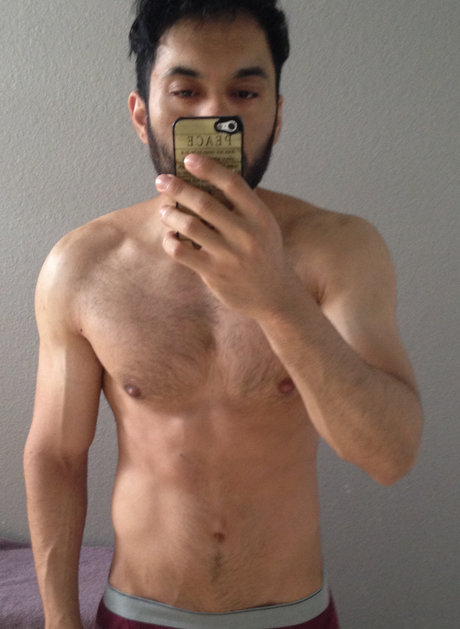 sal32 erotic actress picture