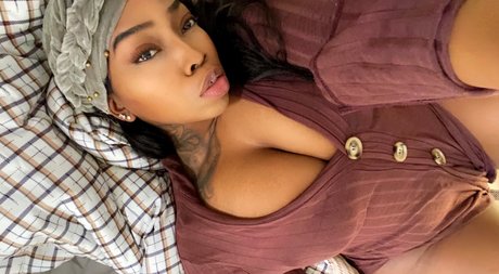 Tru Foeva sex actress picture