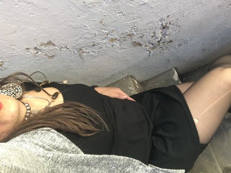 rominita top actress images