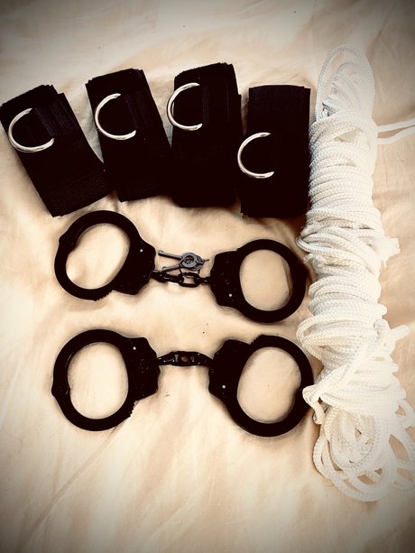 Dom Ryder pornstar erotic pics