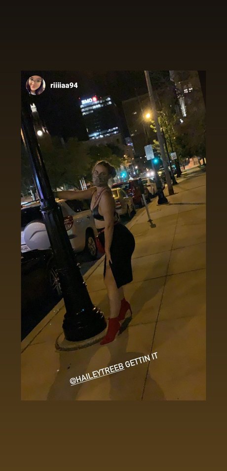 honeyyy model beautiful photos