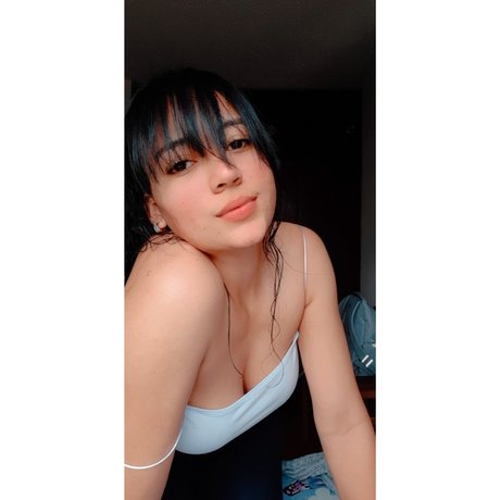 Vivianita M pornstar adult image