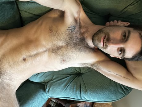 Jcpants nice model pic