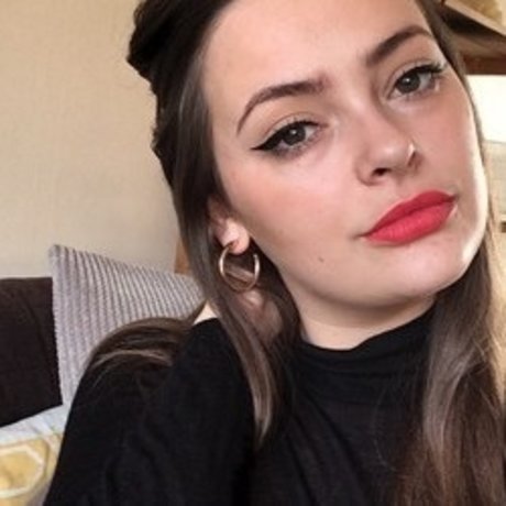 u6735671 nudes actress img