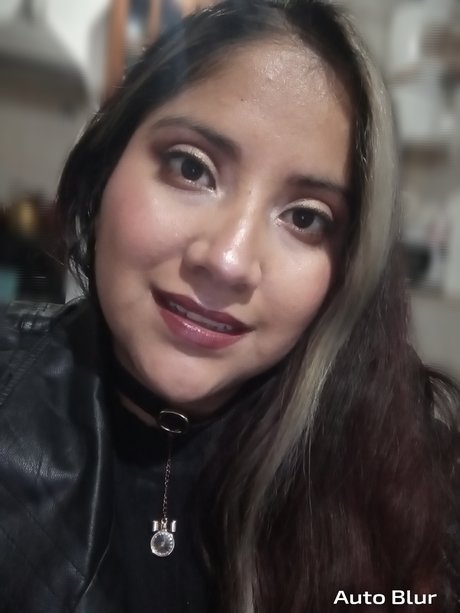 Ailu model high quality pictures