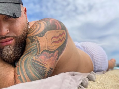 Tommy montanezzz model xxx image