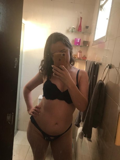 TooSoonForBBC model high quality pictures