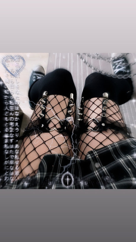 2shytodie adult actress image