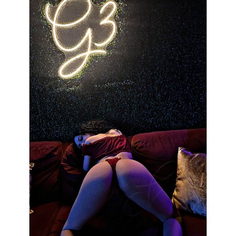 liza renee nude actress image