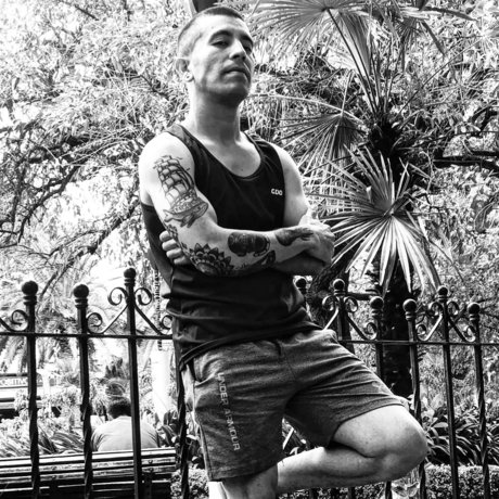 Raifel Molero sexy model gallery