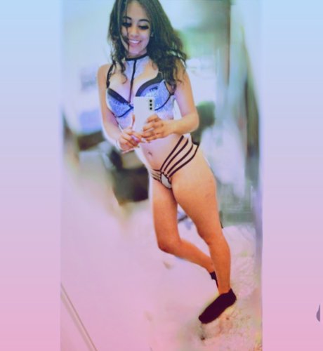 Alexa Tarango porn model images