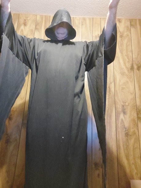 Naughtywill top star pic