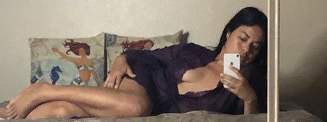 Naughty Muse sexy model image