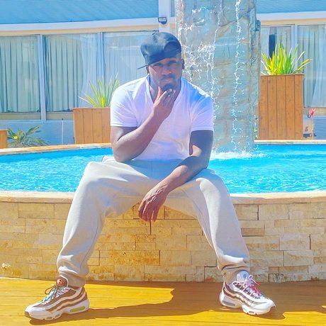 Eric Longobardi pornographic actress pic