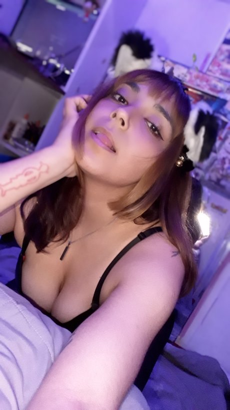 Baby8Eigth_ model erotic picture