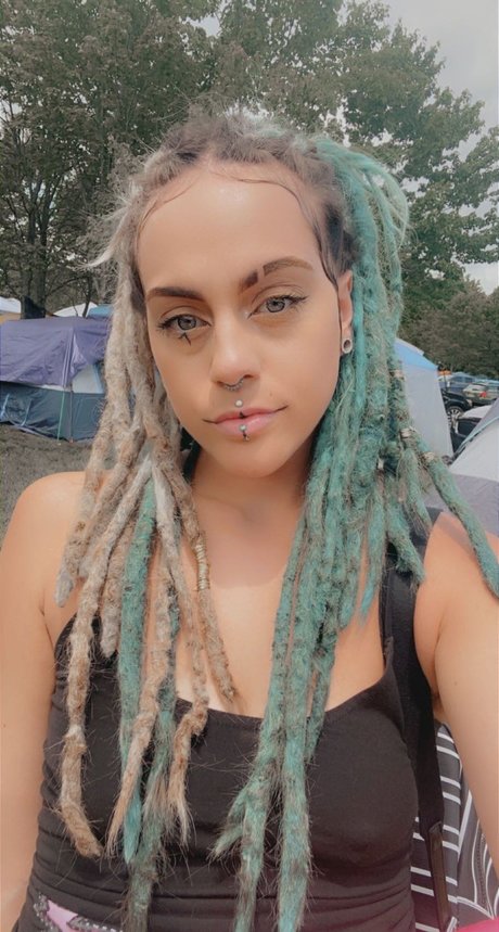 Navi Rose pornstar free pic